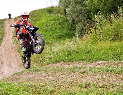 Прокат мотоциклов. Подарочные сертификаты Ultra Подарки Тула. Купить оригинальный подарок или подарочный сертификат на Прокат мотоциклов. Сервис UltraPodarki.ru Тула 8 800 505 95 30. 